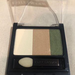 Estée Lauder eye shadow pallete